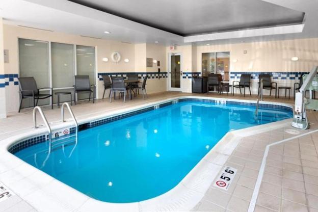 Fairfield By Marriott Inn & Suites Detroit Taylor Luaran gambar