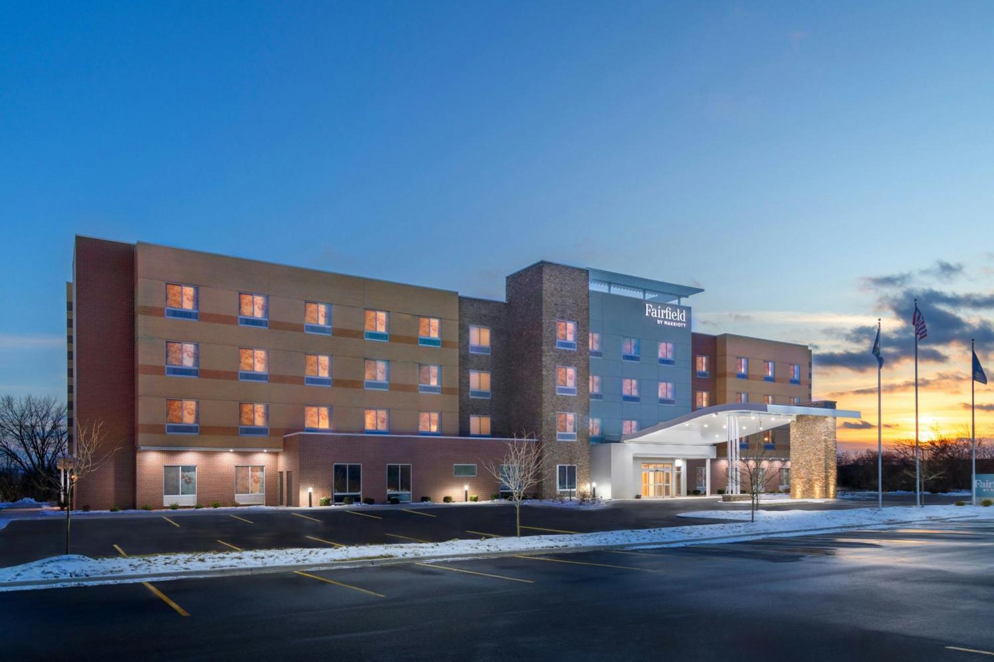 Fairfield By Marriott Inn & Suites Detroit Taylor Luaran gambar